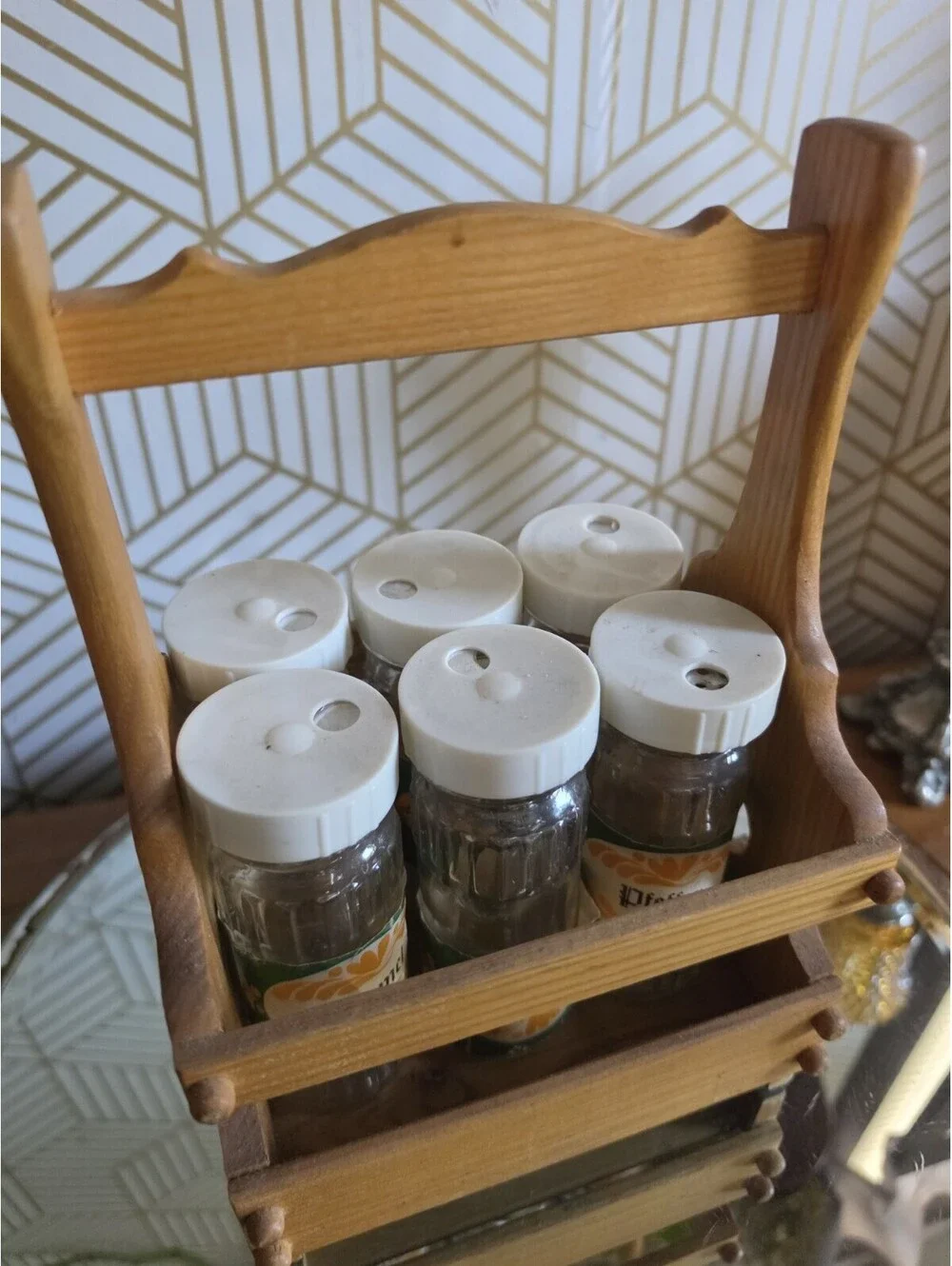 Vintage Wooden Spice Caddy W 6 Glass Jars With Dispenser Lids